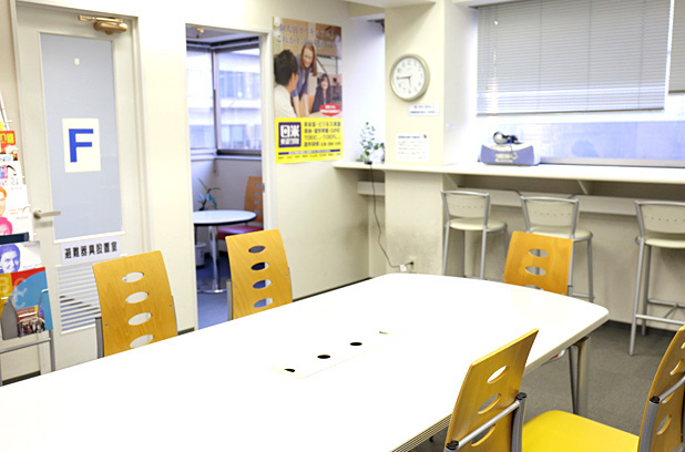 四条校の自習スペース